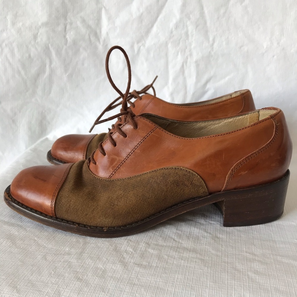 Joan & David Leather Oxford Heeled Handmade Shoes